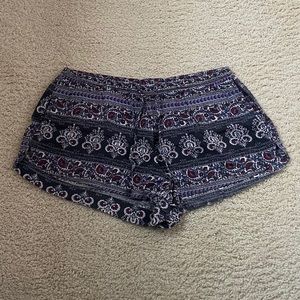 American Eagle Printed Flowy Shorts